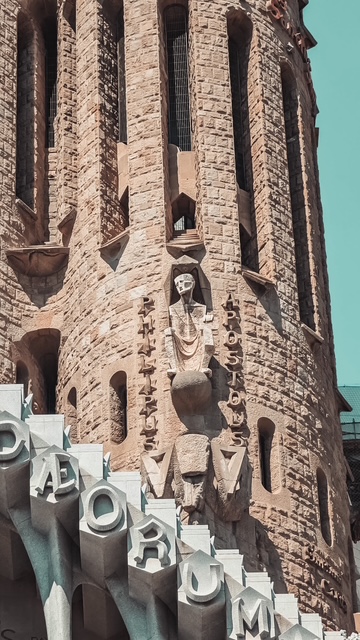 Sagrada Família — stone and shadow, still rising.